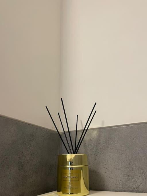 Minimalist Apartment-free Parking, Self Check In Lägenhet Riga